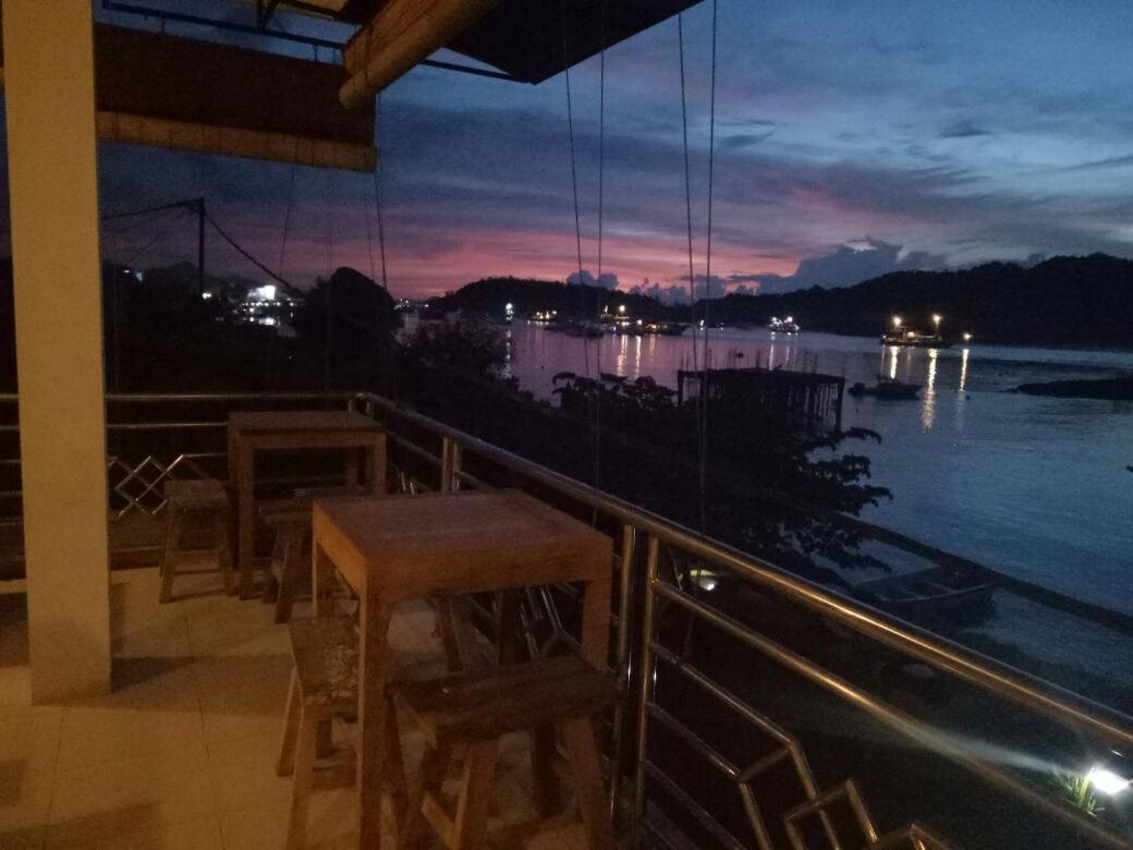 Bajo Sunset Hostel Labuan Bajo Exteriér fotografie
